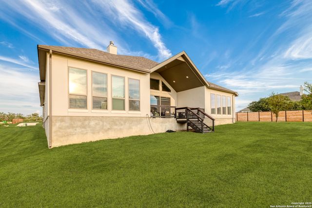 552 Falcon Cove, San Antonio, TX 78009