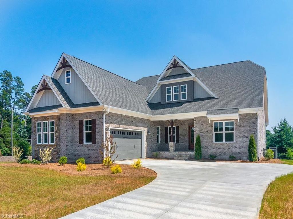 1970 Michelle Drive, Clemmons, NC 27012