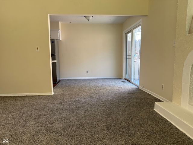 8365 Paso Del Norte Court, Indianapolis, IN 46227