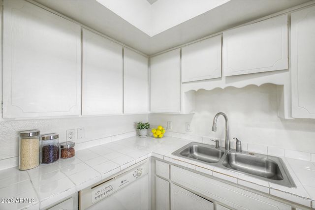 4431 W KALER Circle, Glendale, AZ 85301