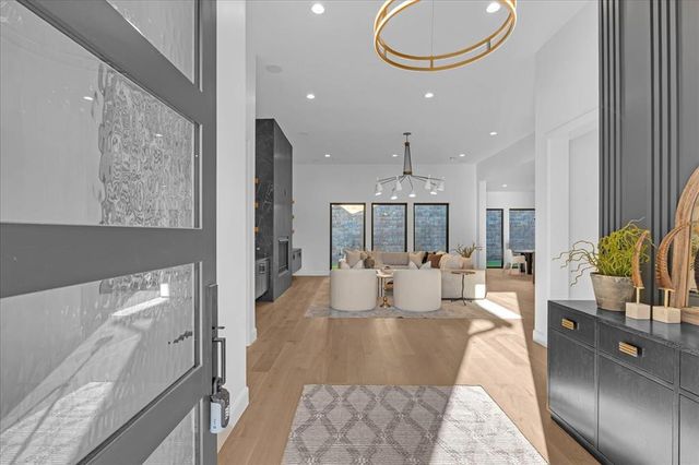 3917 Stone Bluff Way, Edmond, OK 73034