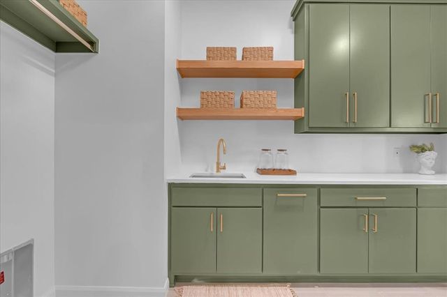 3917 Stone Bluff Way, Edmond, OK 73034