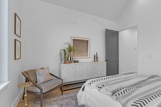 3917 Stone Bluff Way, Edmond, OK 73034