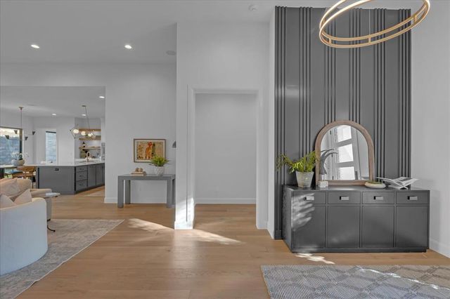 3917 Stone Bluff Way, Edmond, OK 73034