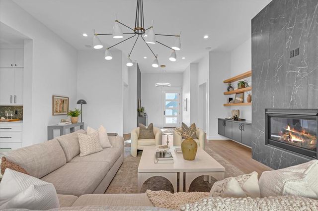 3917 Stone Bluff Way, Edmond, OK 73034