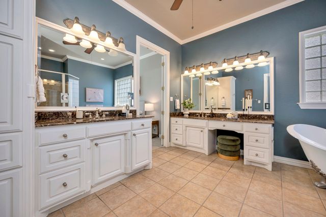 8324 Flat Rock Court, North Richland Hills, TX 76182