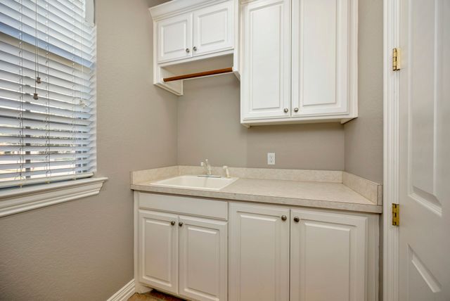 8324 Flat Rock Court, North Richland Hills, TX 76182