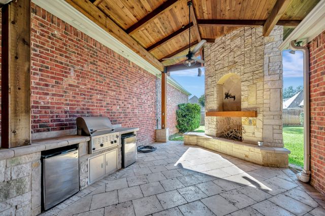 8324 Flat Rock Court, North Richland Hills, TX 76182