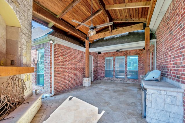 8324 Flat Rock Court, North Richland Hills, TX 76182