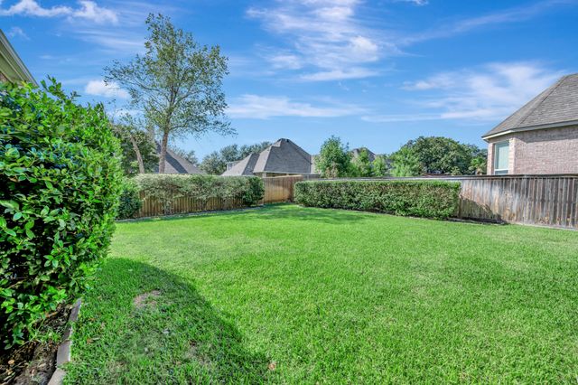 8324 Flat Rock Court, North Richland Hills, TX 76182