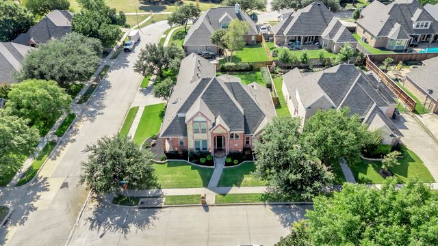 8324 Flat Rock Court, North Richland Hills, TX 76182