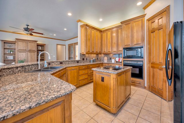 8324 Flat Rock Court, North Richland Hills, TX 76182