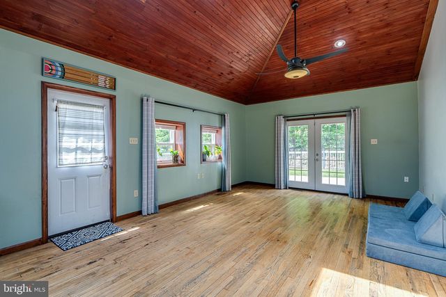 31 W WILD CHERRY RD, Schuylkill Haven, PA 17972