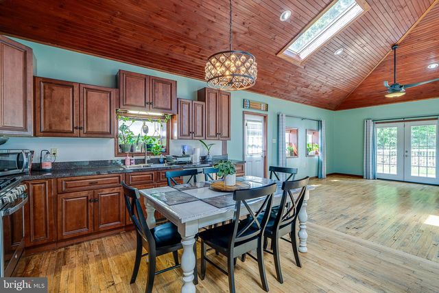 31 W WILD CHERRY RD, Schuylkill Haven, PA 17972