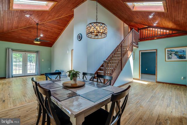 31 W WILD CHERRY RD, Schuylkill Haven, PA 17972