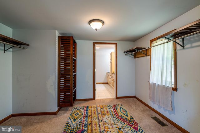 31 W WILD CHERRY RD, Schuylkill Haven, PA 17972