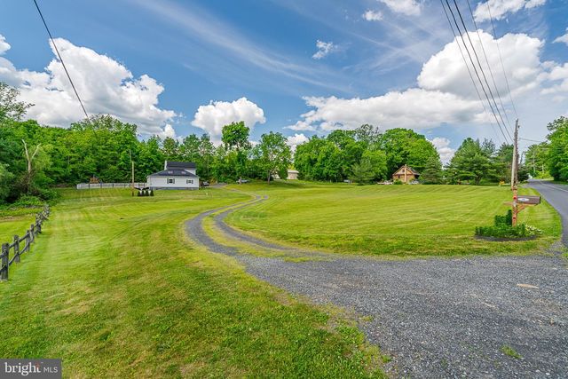 31 W WILD CHERRY RD, Schuylkill Haven, PA 17972
