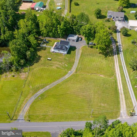 31 W WILD CHERRY RD, Schuylkill Haven, PA 17972
