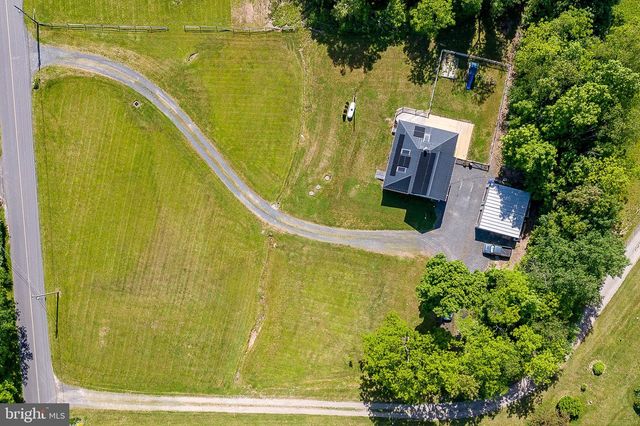 31 W WILD CHERRY RD, Schuylkill Haven, PA 17972