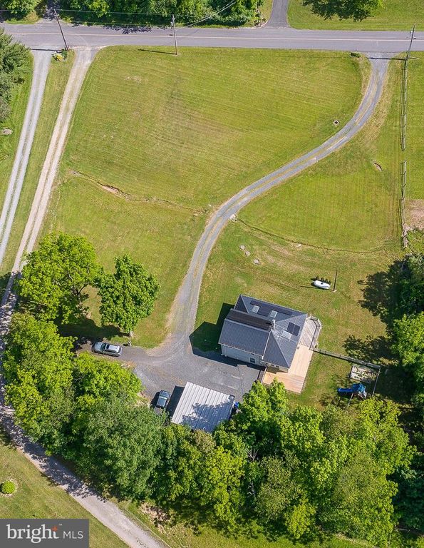 31 W WILD CHERRY RD, Schuylkill Haven, PA 17972