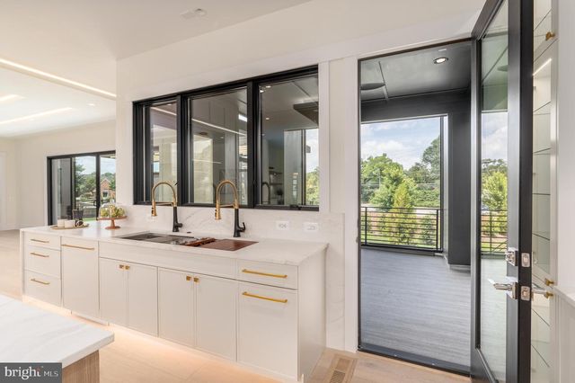 104 MASHIE CT SE, Vienna, VA 22180