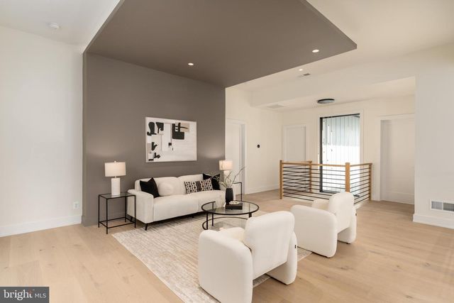 104 MASHIE CT SE, Vienna, VA 22180