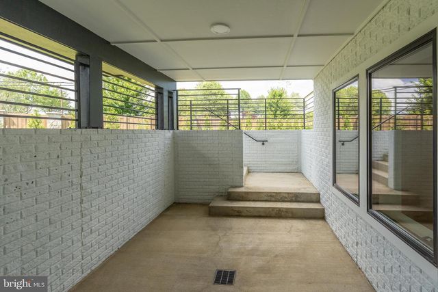 104 MASHIE CT SE, Vienna, VA 22180