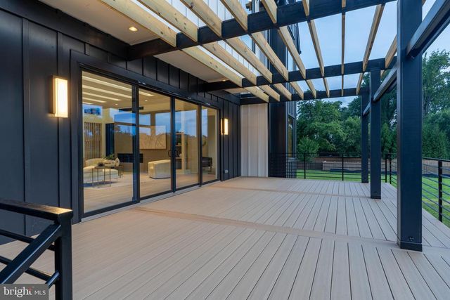 104 MASHIE CT SE, Vienna, VA 22180