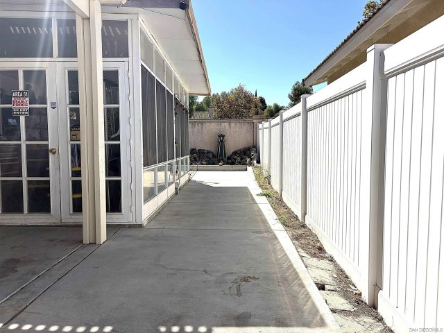 27593 Marian Road, Temecula, CA 92591