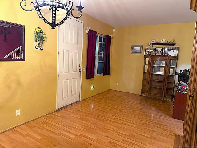 27593 Marian Road, Temecula, CA 92591