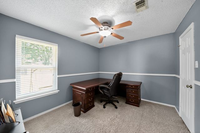 604 Mcanear Street, Cleburne, TX 76033