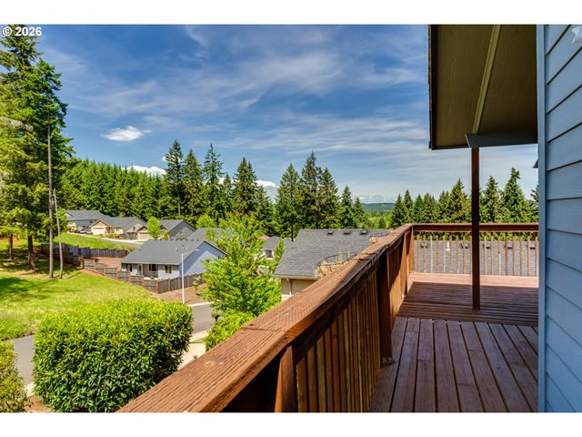 87933 10TH St, Veneta, OR 97487
