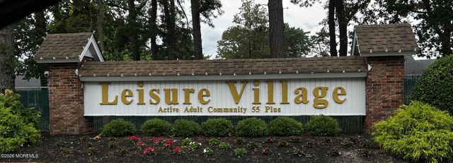 600A Lake Point Drive, Lakewood, NJ 08701