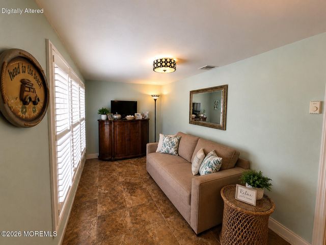 600A Lake Point Drive, Lakewood, NJ 08701