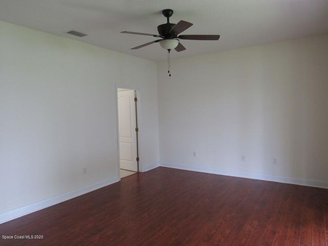 1741 Bridgeport Circle, Rockledge, FL 32955