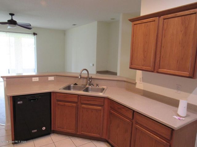 1741 Bridgeport Circle, Rockledge, FL 32955
