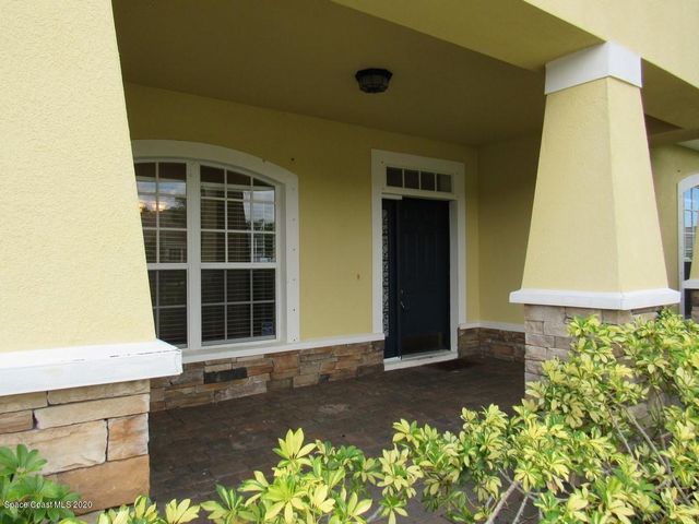 1741 Bridgeport Circle, Rockledge, FL 32955