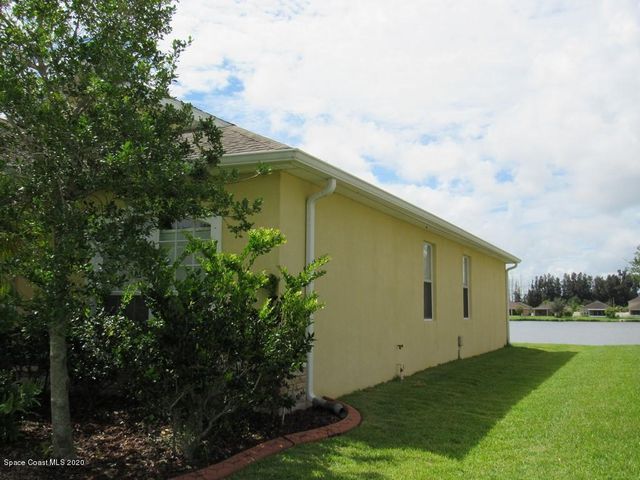 1741 Bridgeport Circle, Rockledge, FL 32955