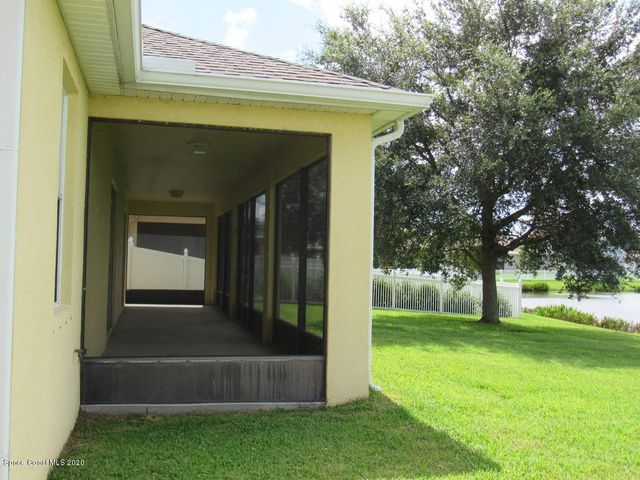 1741 Bridgeport Circle, Rockledge, FL 32955