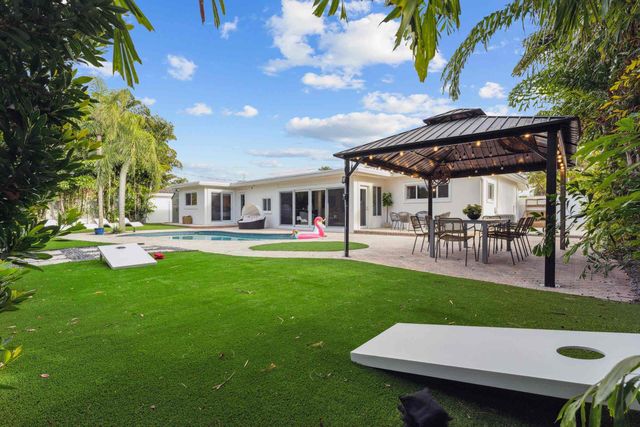 2205 NE 30TH Street, Lighthouse Point, FL 33064