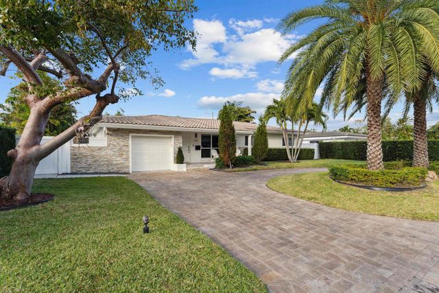 2205 NE 30TH Street, Lighthouse Point, FL 33064