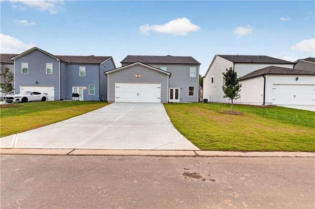 129 King Village, Braselton, GA 30517