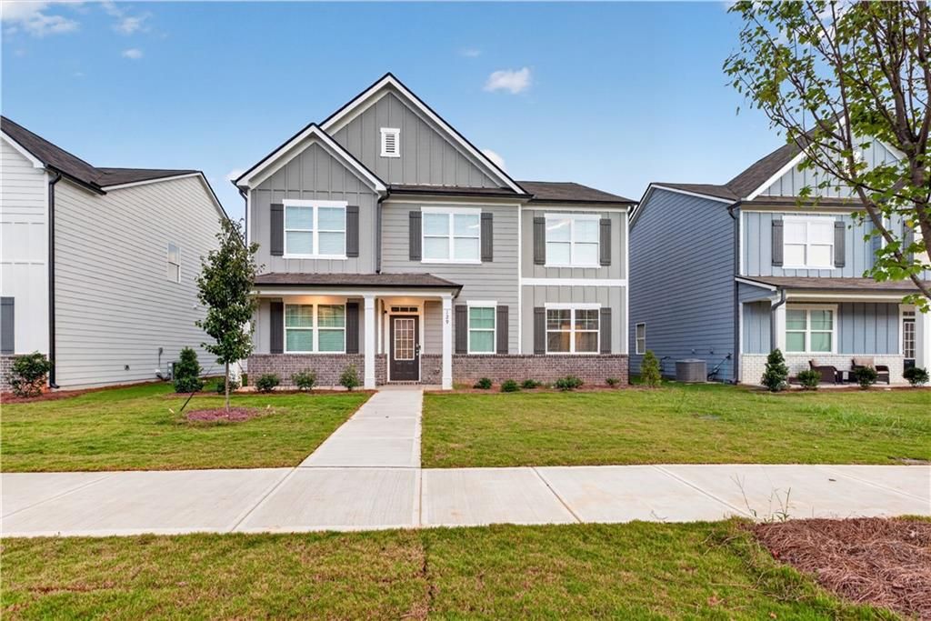 129 King Village, Braselton, GA 30517