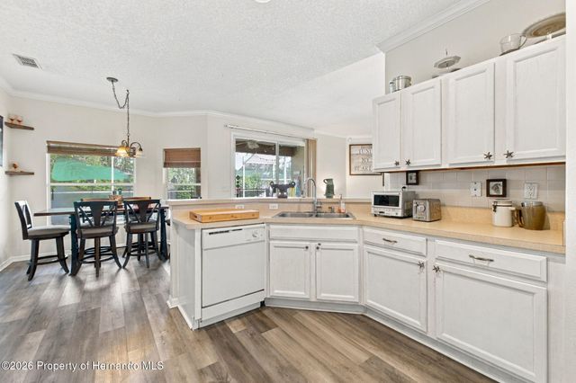 11285 Timbercrest Road, Spring Hill, FL 34608