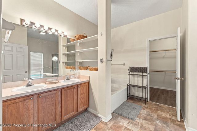11285 Timbercrest Road, Spring Hill, FL 34608