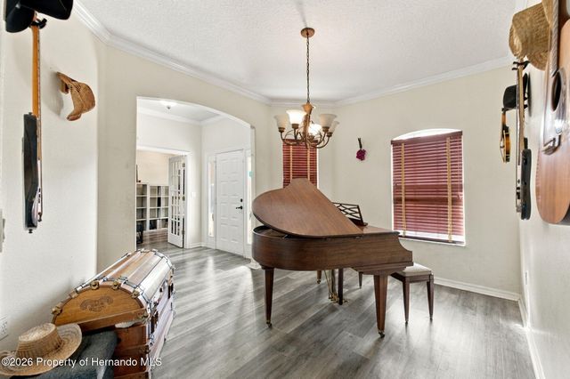11285 Timbercrest Road, Spring Hill, FL 34608