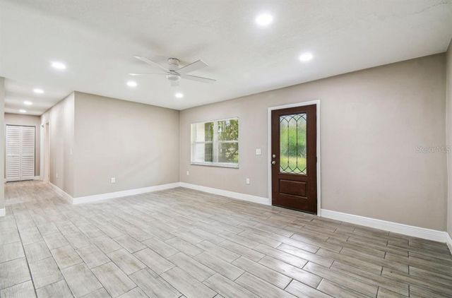 18216 STATE ROAD 52, Land O Lakes, FL 34638