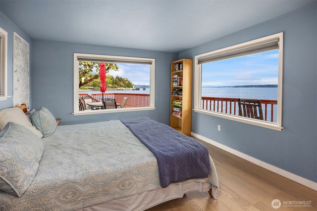 13725 SW Pohl Road, Vashon, WA 98070
