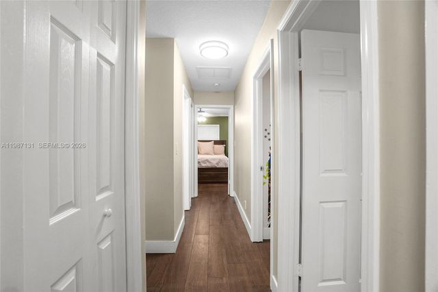 9841 NW 24th St, Coral Springs, FL 33065