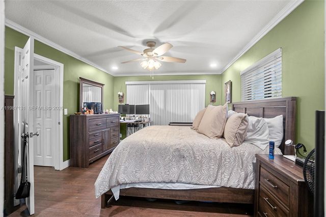 9841 NW 24th St, Coral Springs, FL 33065